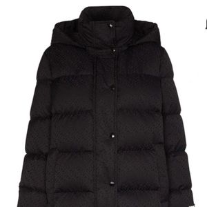 Large Burberry Women’s Sellindge TB Jacquard Down Puffer Coat in Black